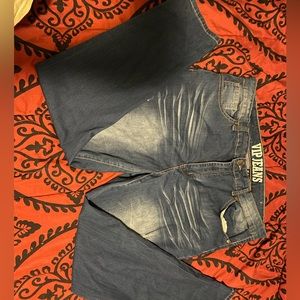 Pant. Size 18 in women’s.